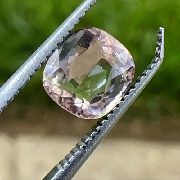 1.12cts Natural Pink Morganite GEM - Picture 16 of 17